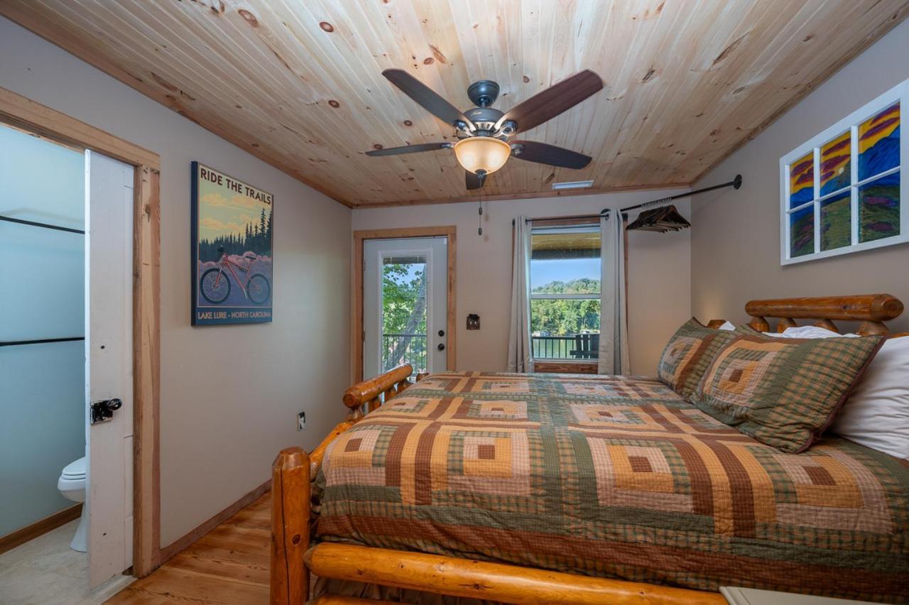 Russell'S Fort At White Oak Point: Historical Cabin On Lake Lure, Luxury, Direct Lake Access! Villa Eksteriør billede