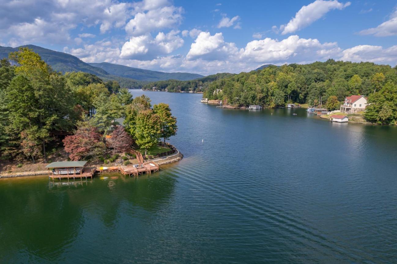 Russell'S Fort At White Oak Point: Historical Cabin On Lake Lure, Luxury, Direct Lake Access! Villa Eksteriør billede