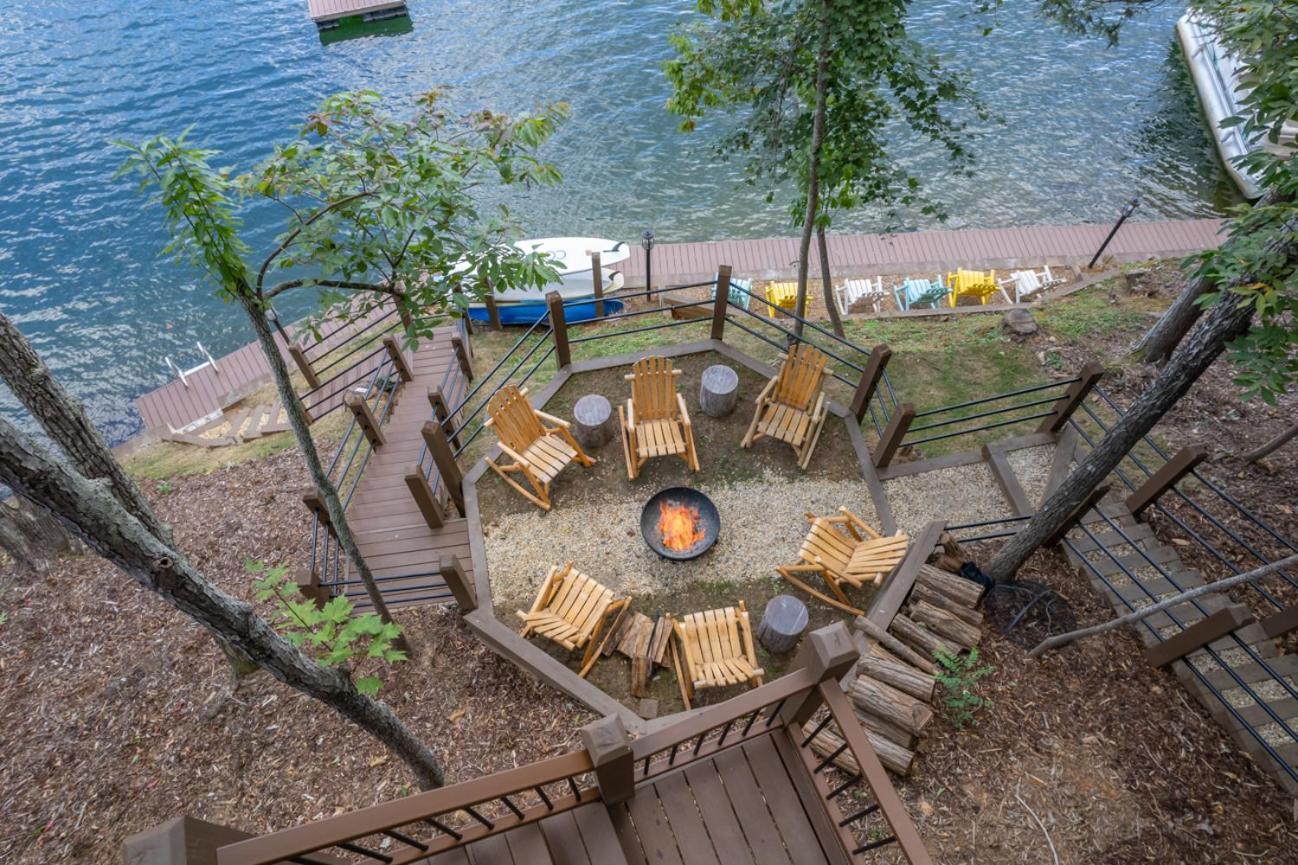 Russell'S Fort At White Oak Point: Historical Cabin On Lake Lure, Luxury, Direct Lake Access! Villa Eksteriør billede